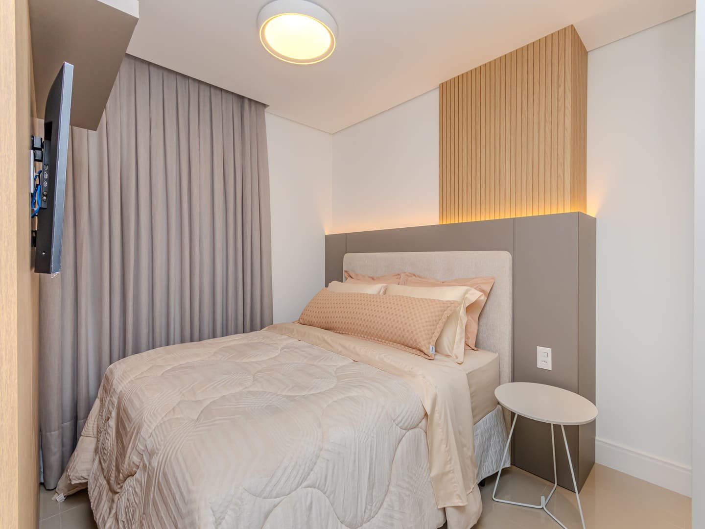 Apartamento no Edifício Edgar Wegner em Balneário Camboriú — foto 9