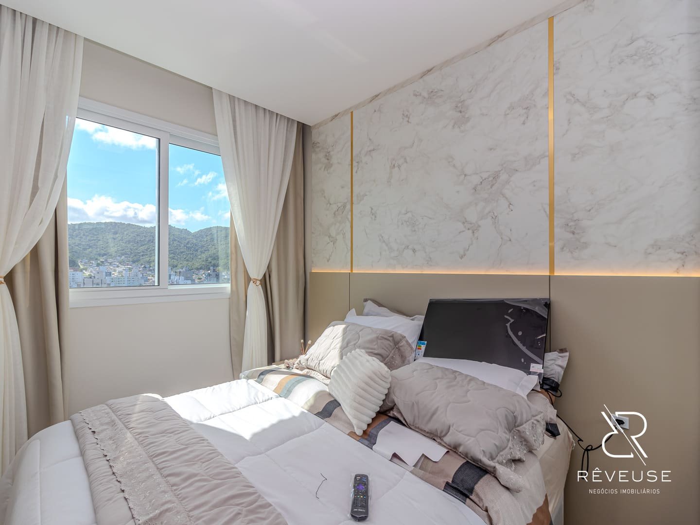 Apartamento no Falcon Tower em Balneário Camboriú — foto 13