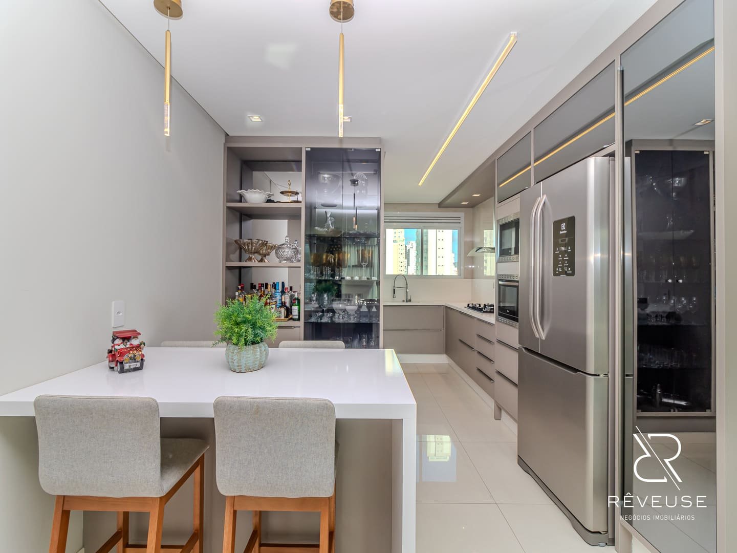 Apartamento no Falcon Tower em Balneário Camboriú — foto 4