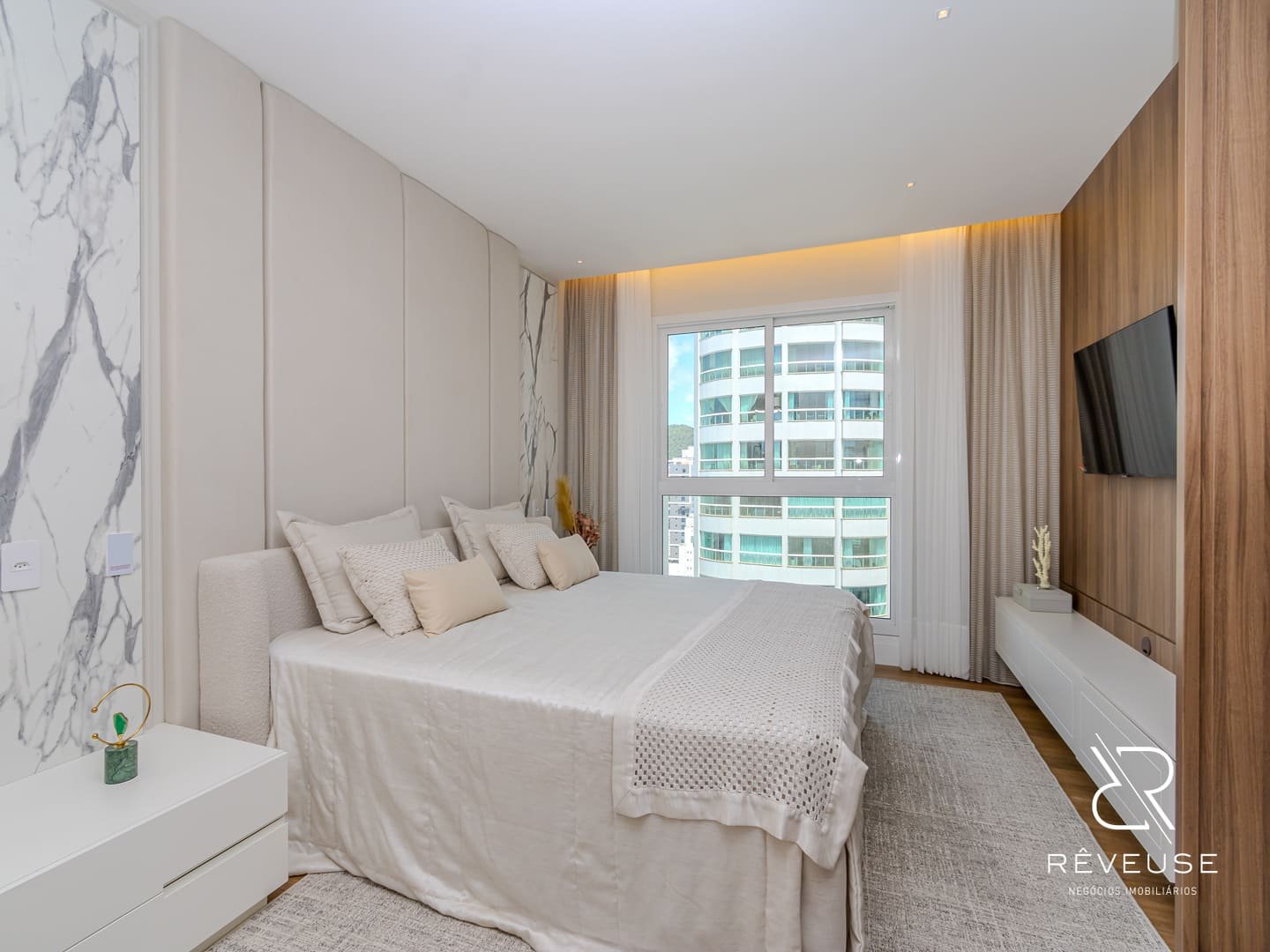 Apartamento no Skyline Tower em Balneário Camboriú — foto 12