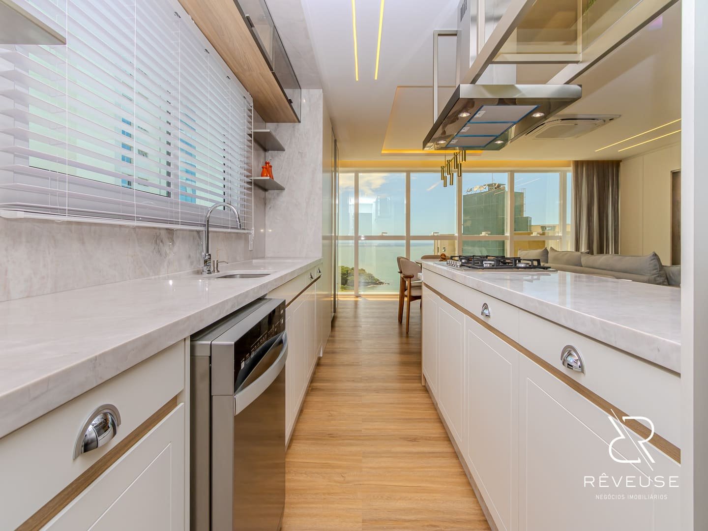 Apartamento no Skyline Tower em Balneário Camboriú — foto 21