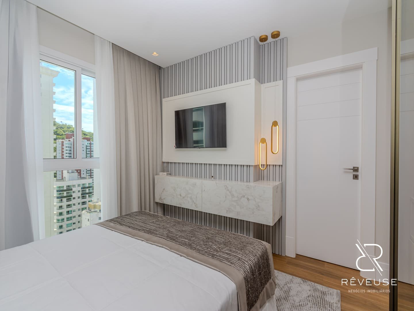 Apartamento no Skyline Tower em Balneário Camboriú — foto 17