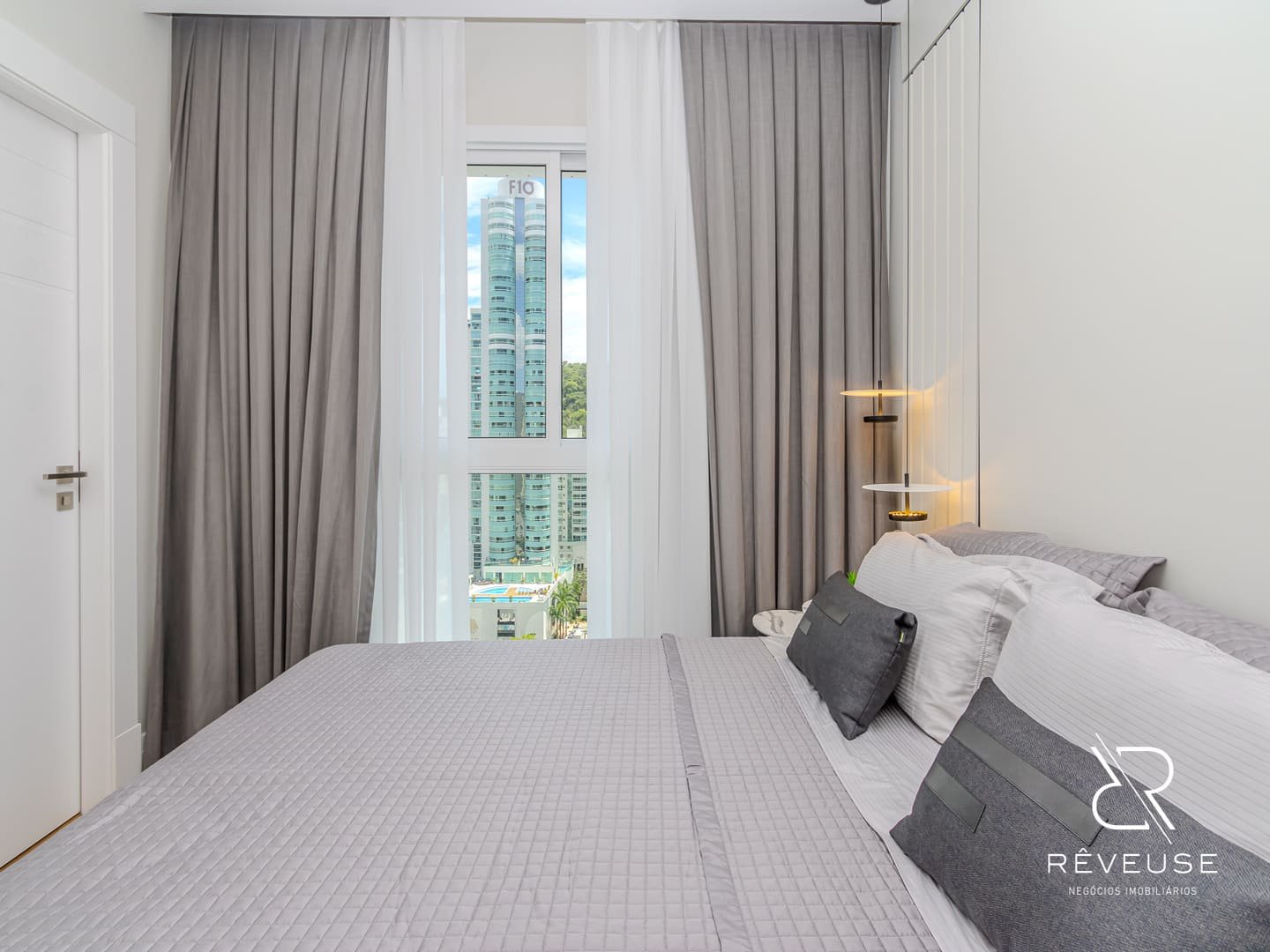 Apartamento no Skyline Tower em Balneário Camboriú — foto 20