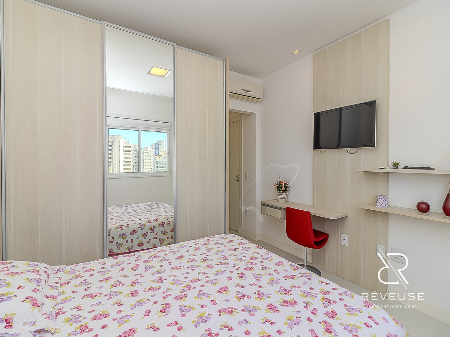 Apartamento no Spazio Bianco em Balneário Camboriú — foto 8