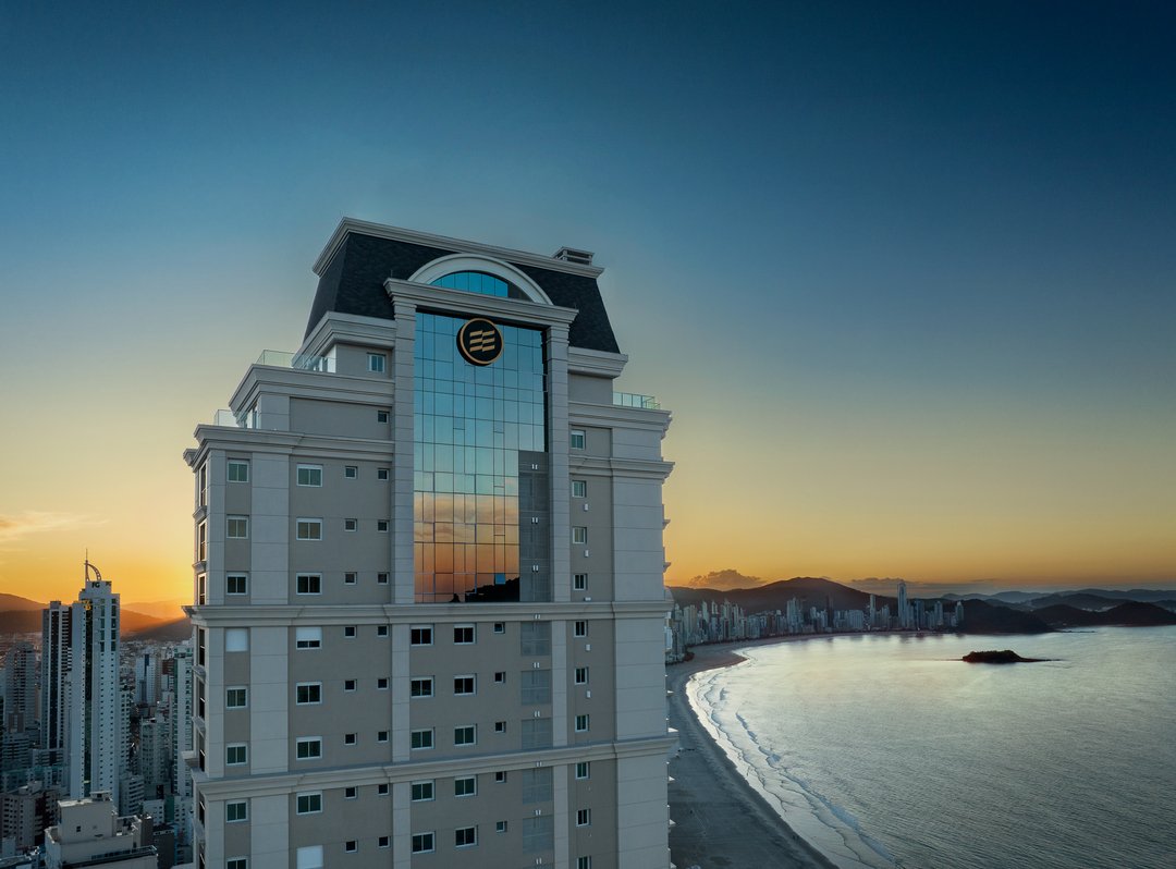 Aurora Exclusive Home