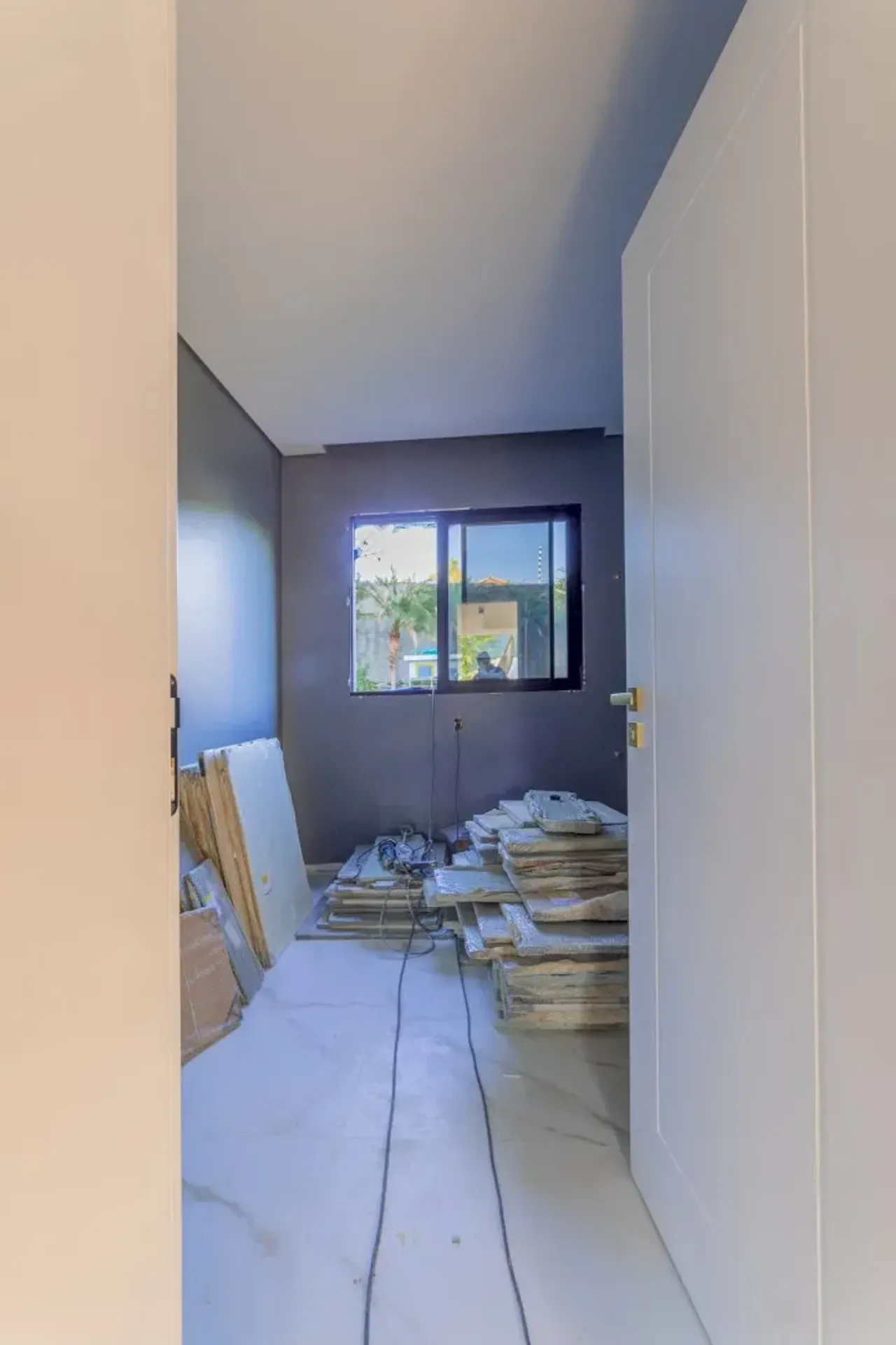 Casa de Alto Padrão em Condomínio com 3 suítes, 3 vagas de garagem na Praia do Estaleiro em Balneário Camboriú — foto 5