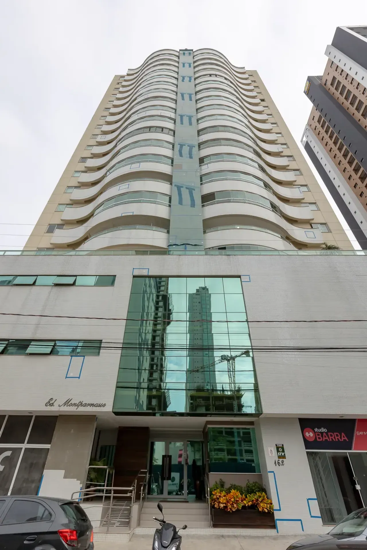 Apartamento no Montparnasse Residence 3 dormitórios em Balneário Camboriú — foto 3