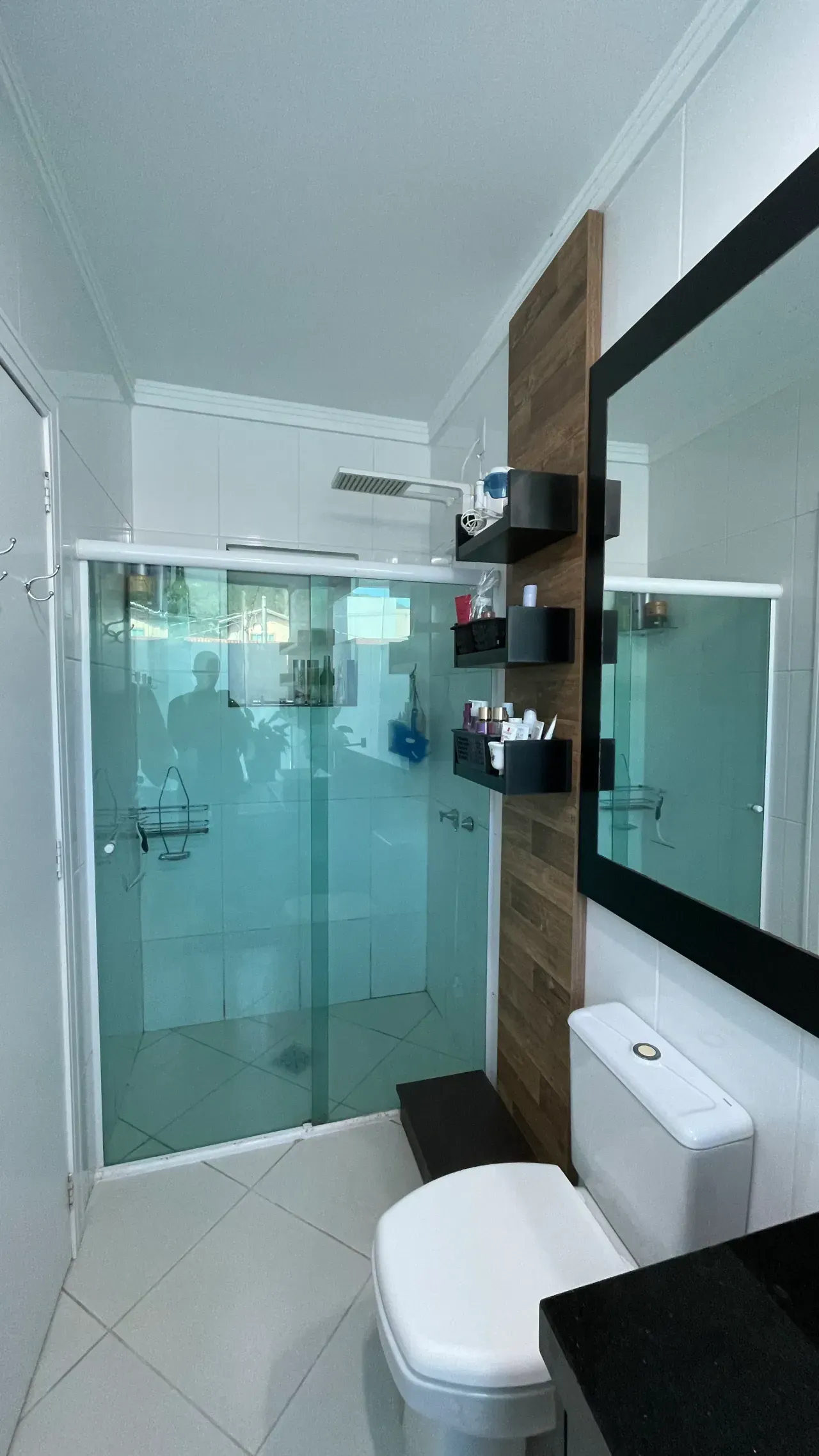 Casa na Praia dos Amores com 3 quartos e 4 vagas de garagem em Balneário Camboriú — foto 3