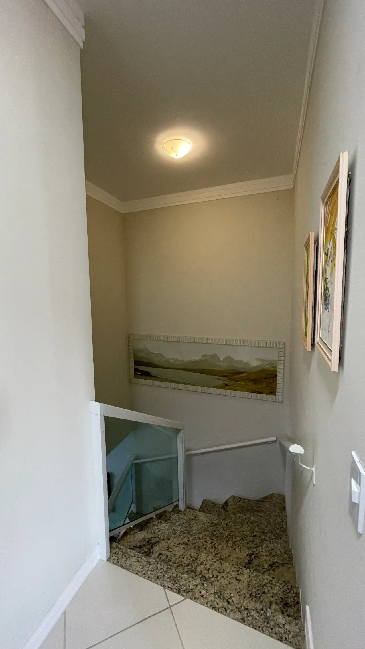 Casa na Praia dos Amores com 3 quartos e 4 vagas de garagem em Balneário Camboriú — foto 16