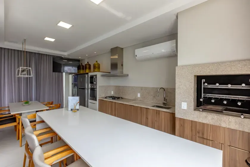 Apartamento com 3 suítes e 2 vagas de garagem no Centro em Balneário Camboriú — foto 43