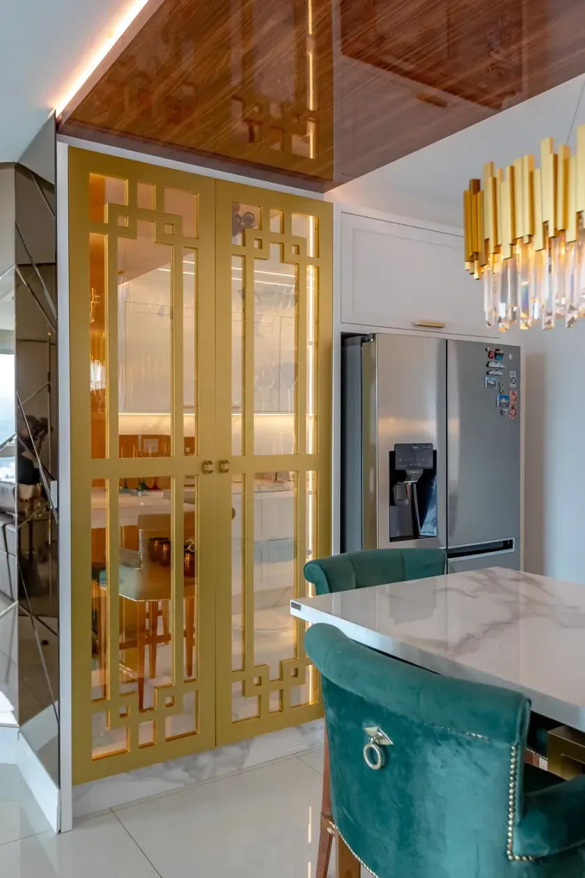 Apartamento com 3 suítes e 2 vagas de garagem no Centro em Balneário Camboriú — foto 10