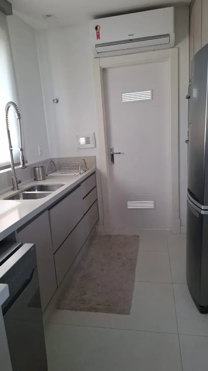 Apartamento no Sint Maarten Residence com 4 suítes em Balneário Camboriú — foto 29