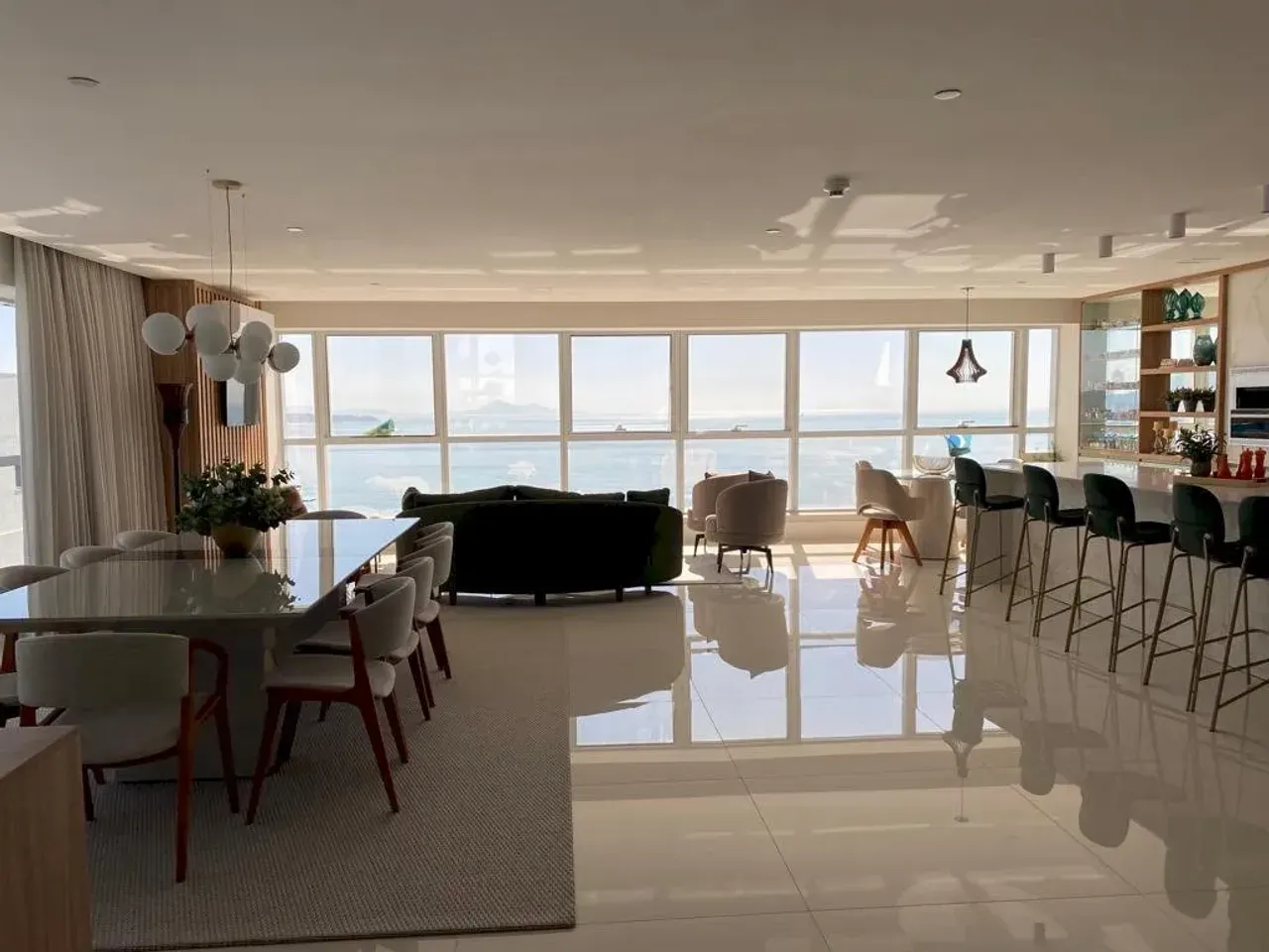 Apartamento com 4 suítes, 4 vagas de garagem no Centro de Balneário Camboriú — foto 8