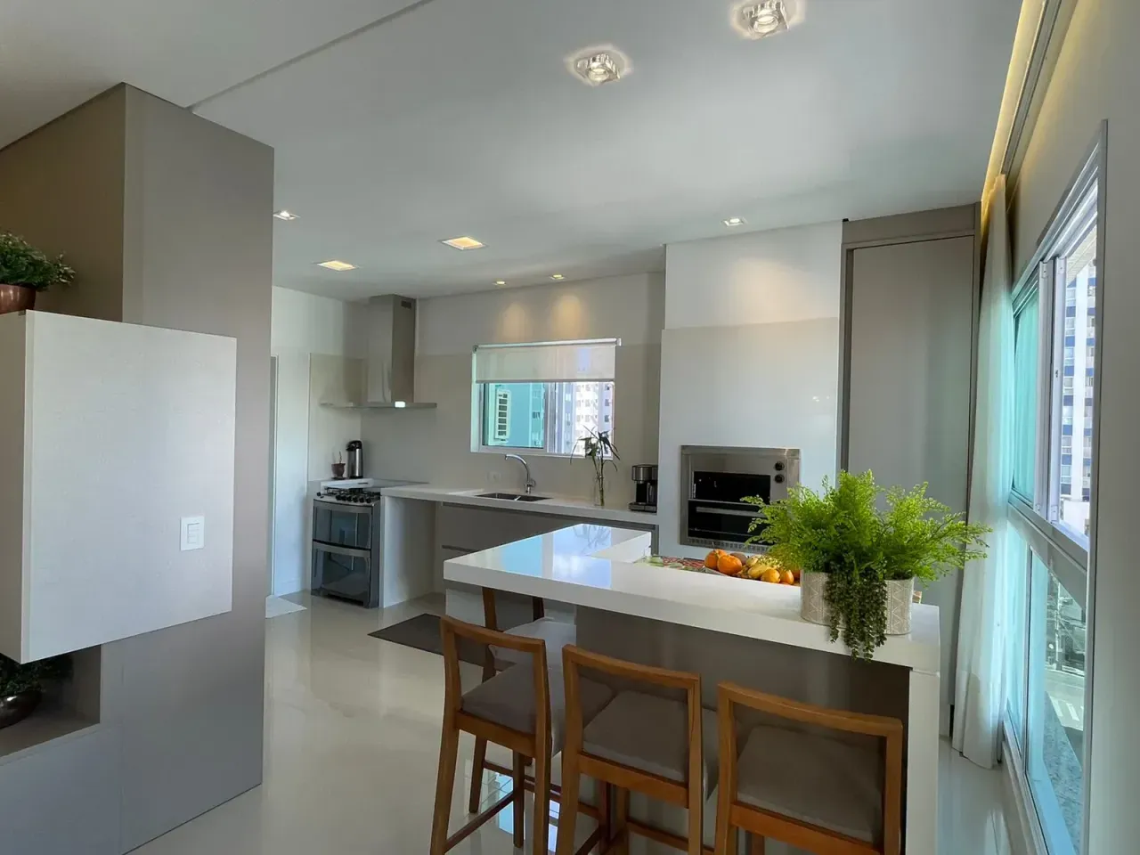 Apartamento diferenciado com 3 suítes com closet e 2 vagas em Balneário Camboriú/SC — foto 11