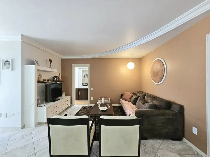 Apartamento frente mar mobiliado com 2 suítes e 2 vagas de garagem em Balneário Camboriú — foto 7