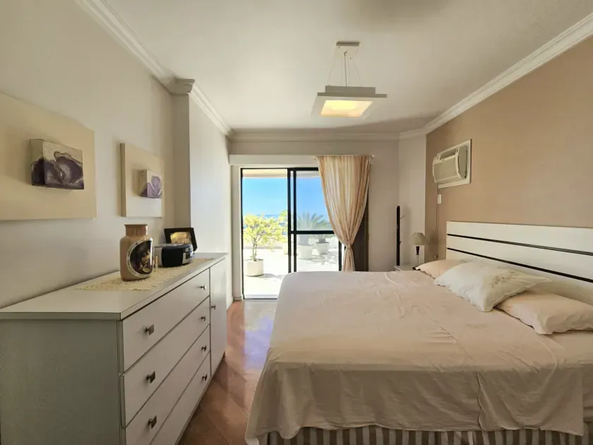 Apartamento frente mar mobiliado com 2 suítes e 2 vagas de garagem em Balneário Camboriú — foto 15