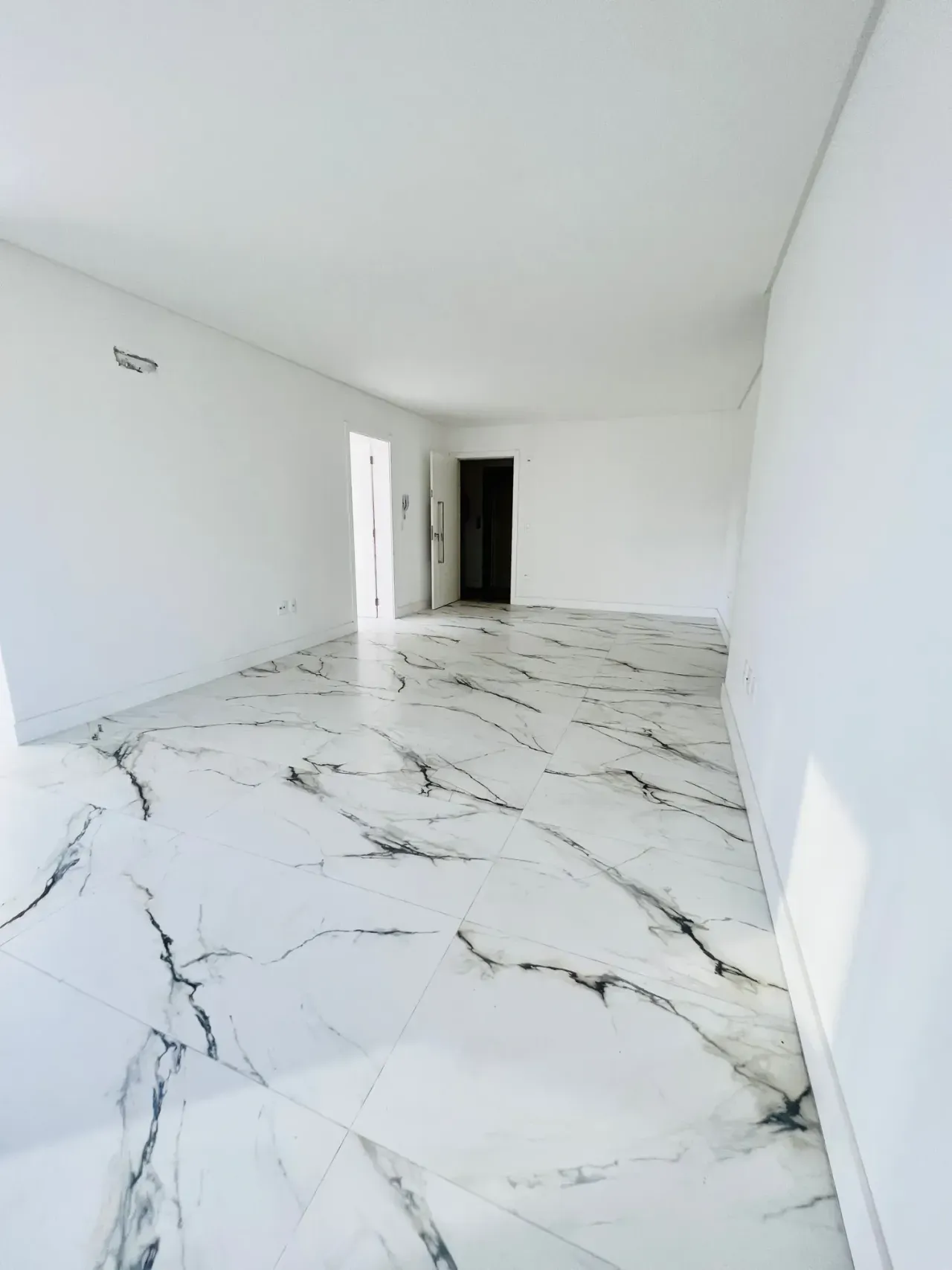 Apartamento no Santilhana Del Mar com 3 suítes em Balneário Camboriú — foto 12