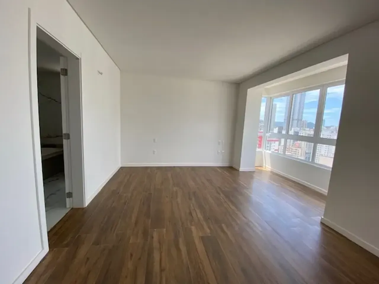 Apartamento no Santilhana Del Mar com 3 suítes em Balneário Camboriú — foto 40