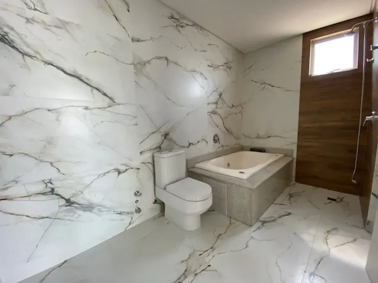 Apartamento no Santilhana Del Mar com 3 suítes em Balneário Camboriú — foto 41