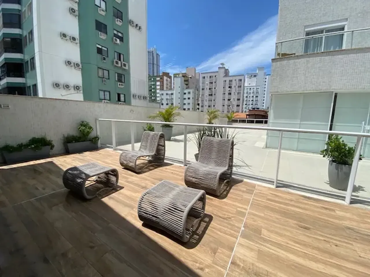 Apartamento no Santilhana Del Mar com 3 suítes em Balneário Camboriú — foto 54