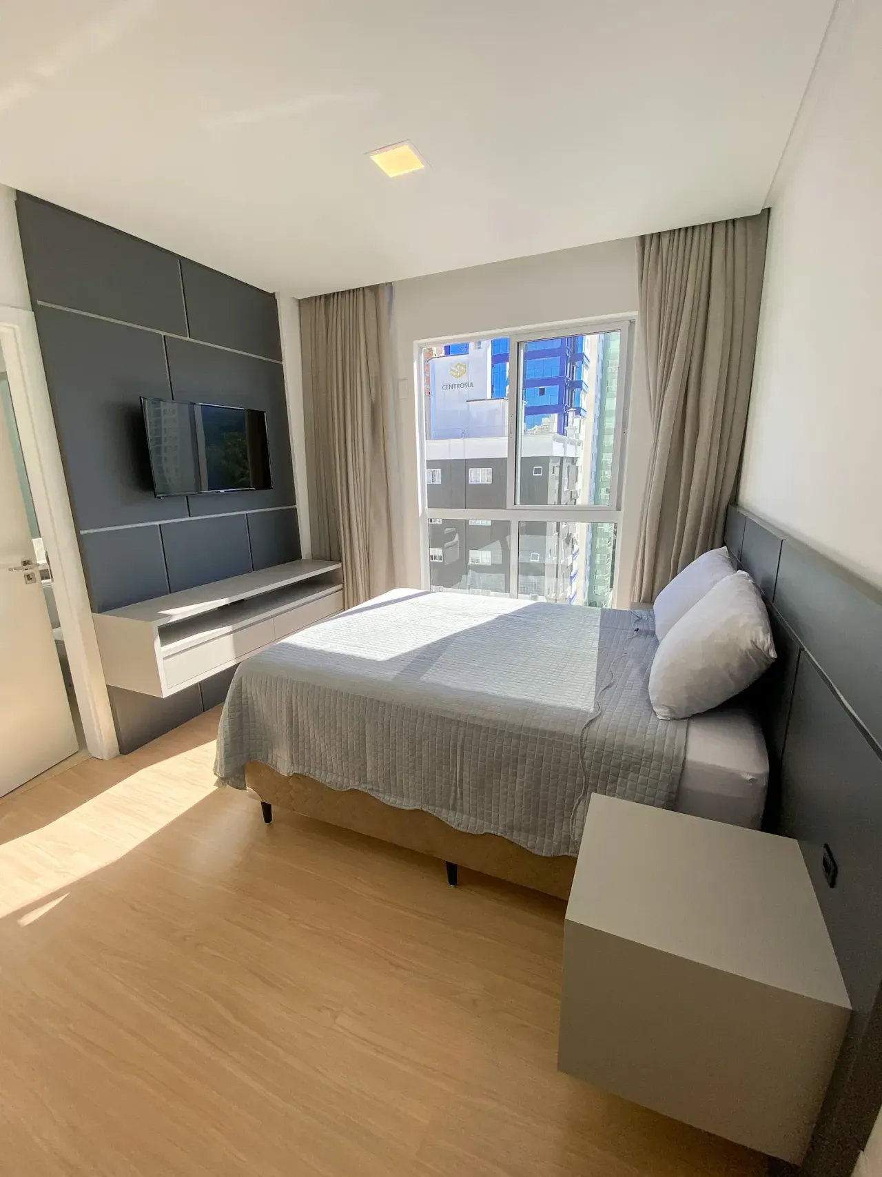 Apartamento no Edifício Montpellir com 3 suítes em Balneário Camboriú — foto 20