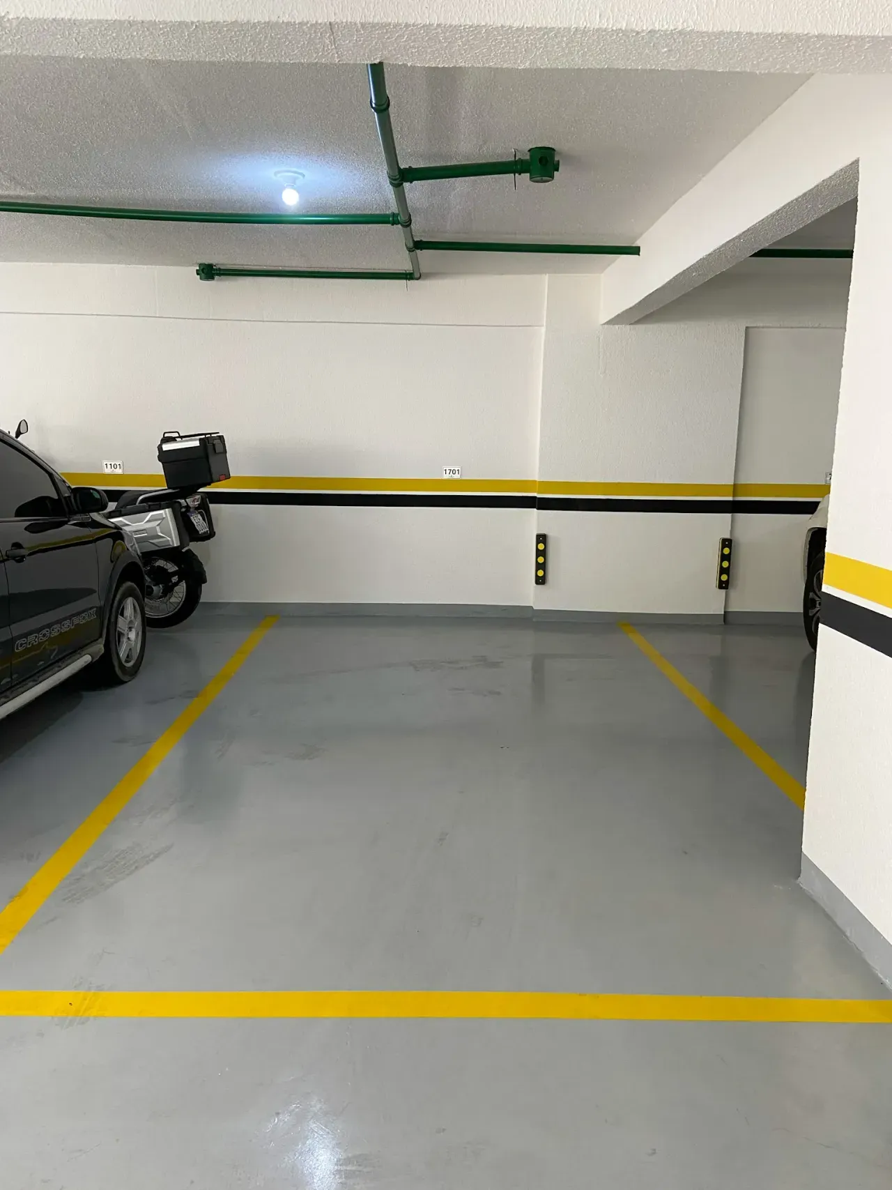 Apartamento no Edifício Montpellir com 3 suítes em Balneário Camboriú — foto 36