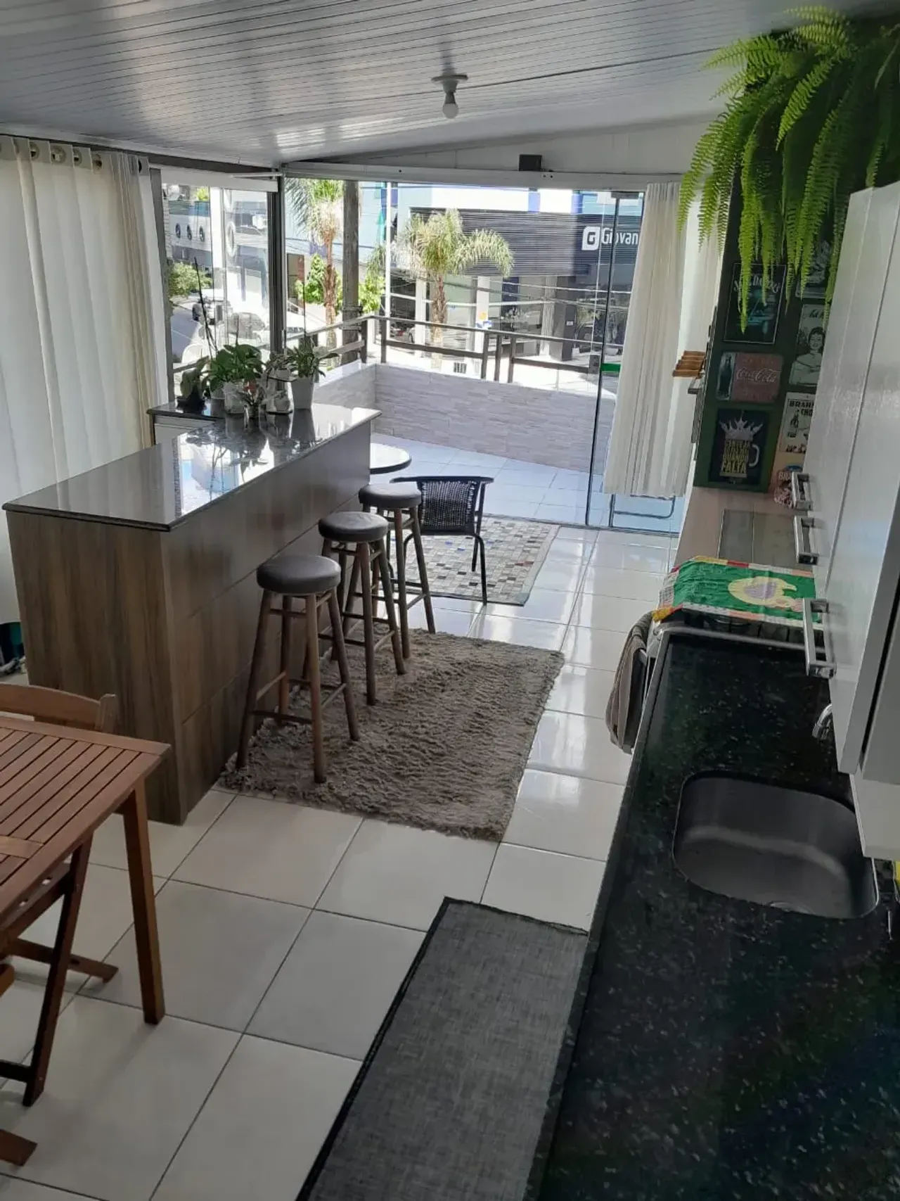 Apartamento Mobiliado com 2 Dormitórios na Barra Sul em Balneário Camboriú — foto 23