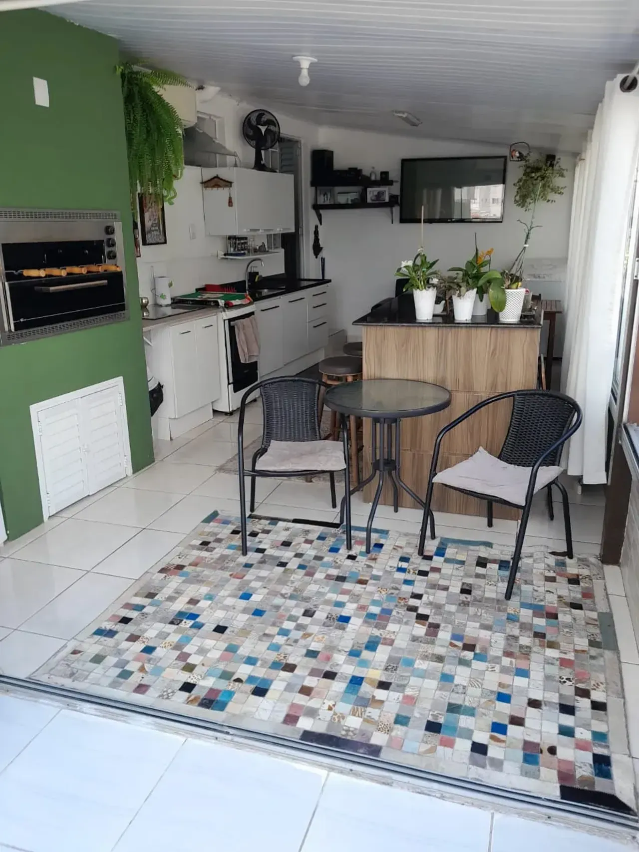 Apartamento Mobiliado com 2 Dormitórios na Barra Sul em Balneário Camboriú — foto 24