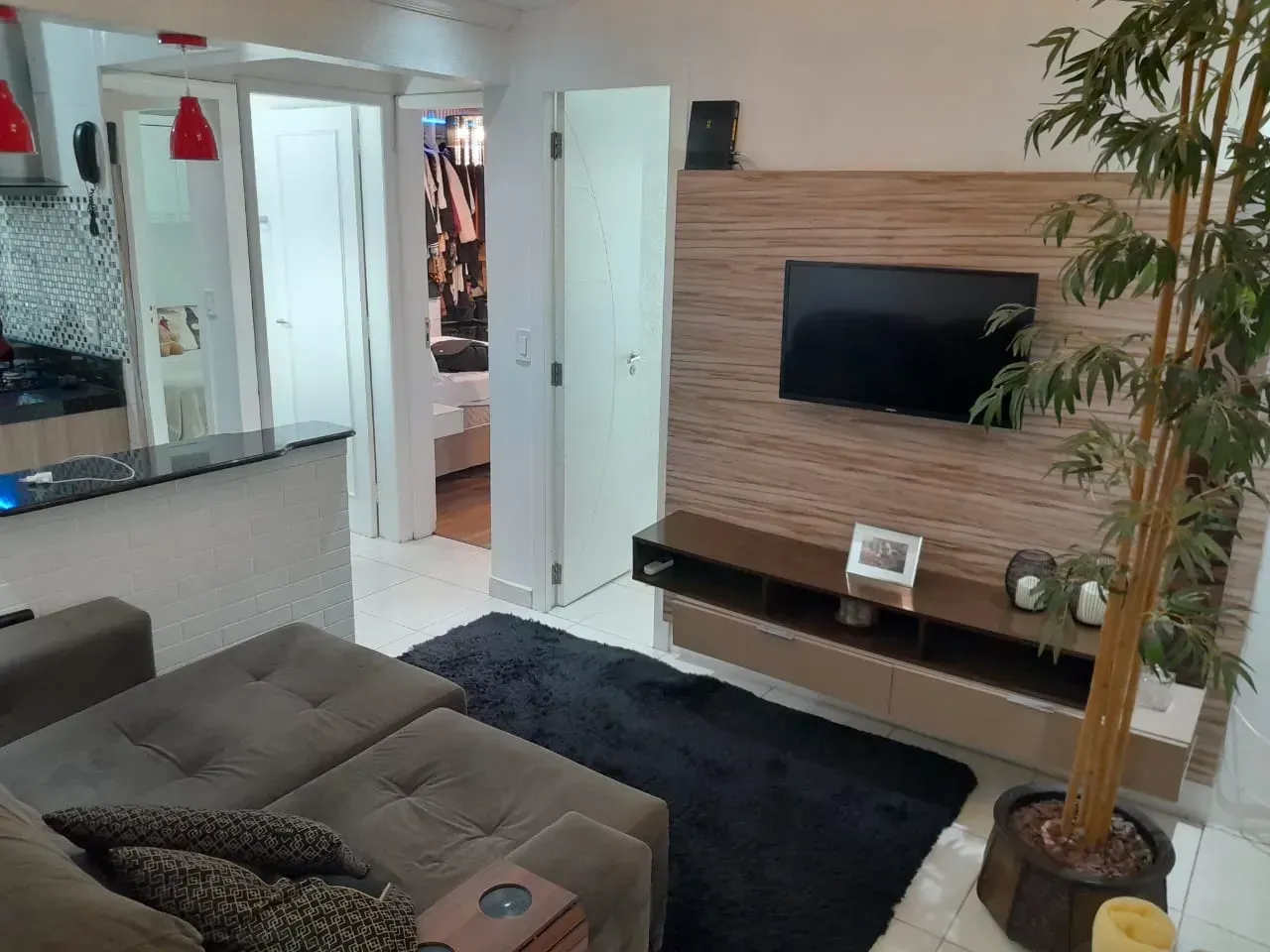 Apartamento Mobiliado com 2 Dormitórios na Barra Sul em Balneário Camboriú — foto 6