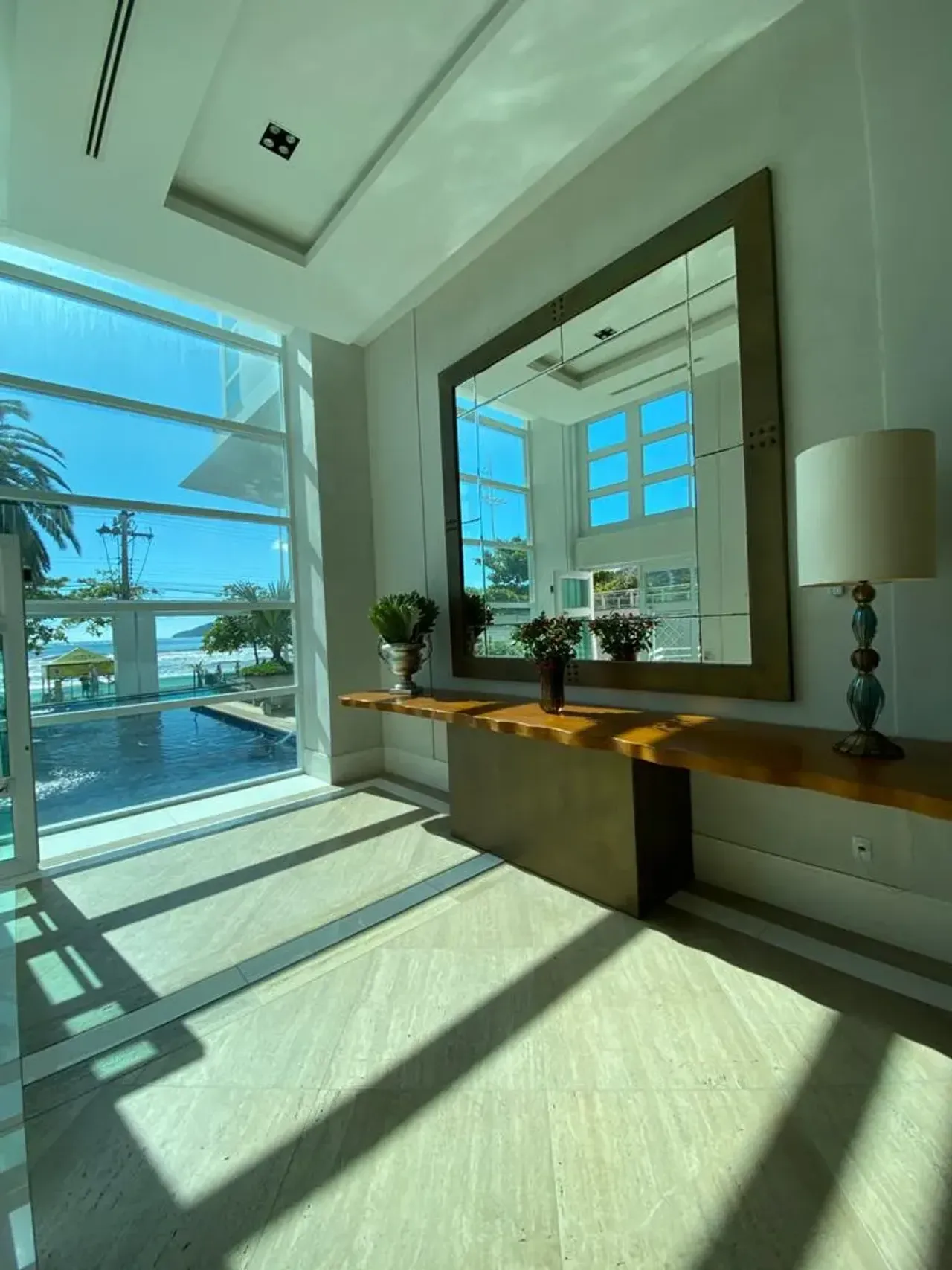 Apartamento no Edifício Metropolis com 4 suítes em Balneário Camboriú — foto 26