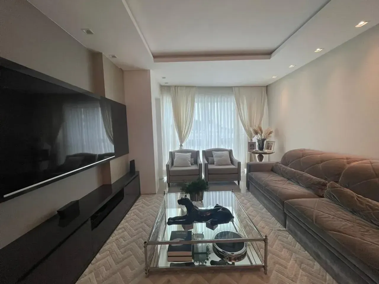 Apartamento Ed Vista Alta com 4 suítes em Balneário Camboriú — foto 20