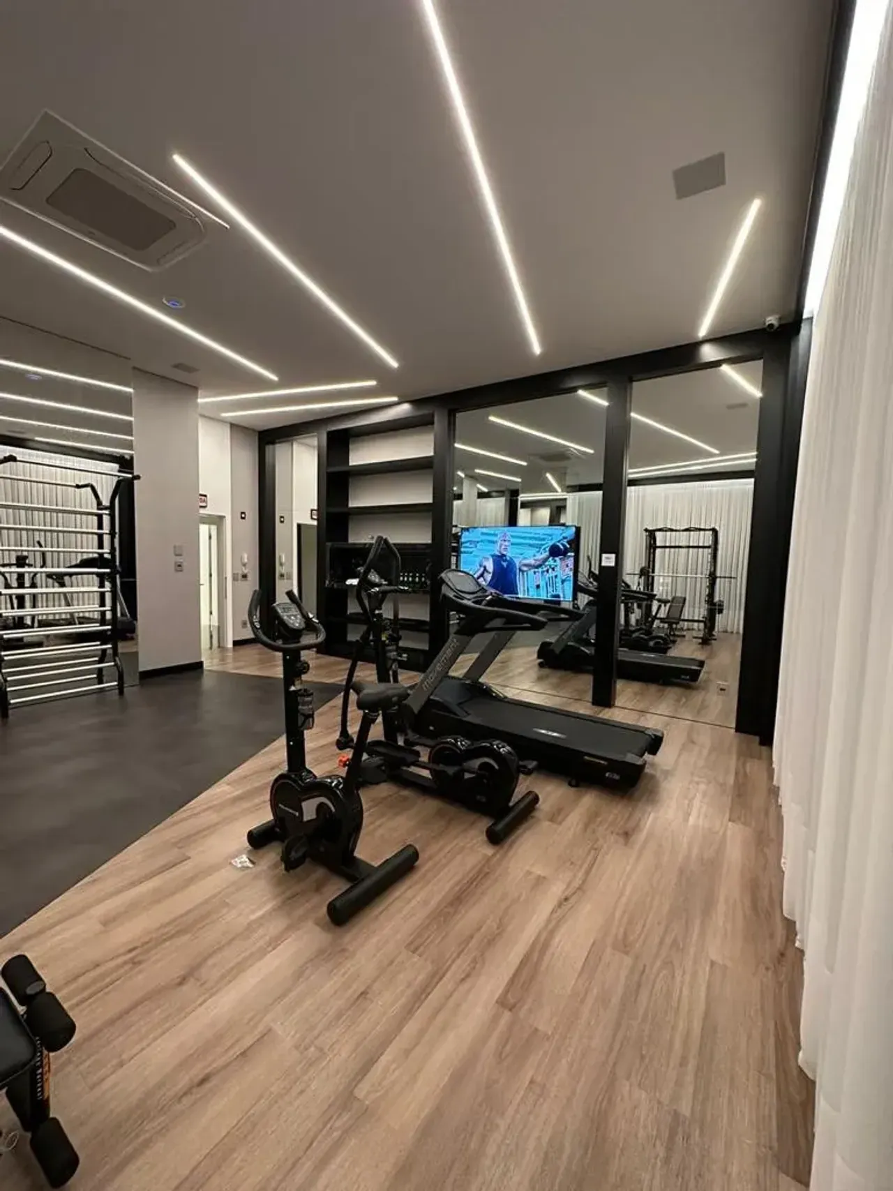 Apartamento no Home Square Residence com 3 suítes em Balneário Camboriú — foto 9