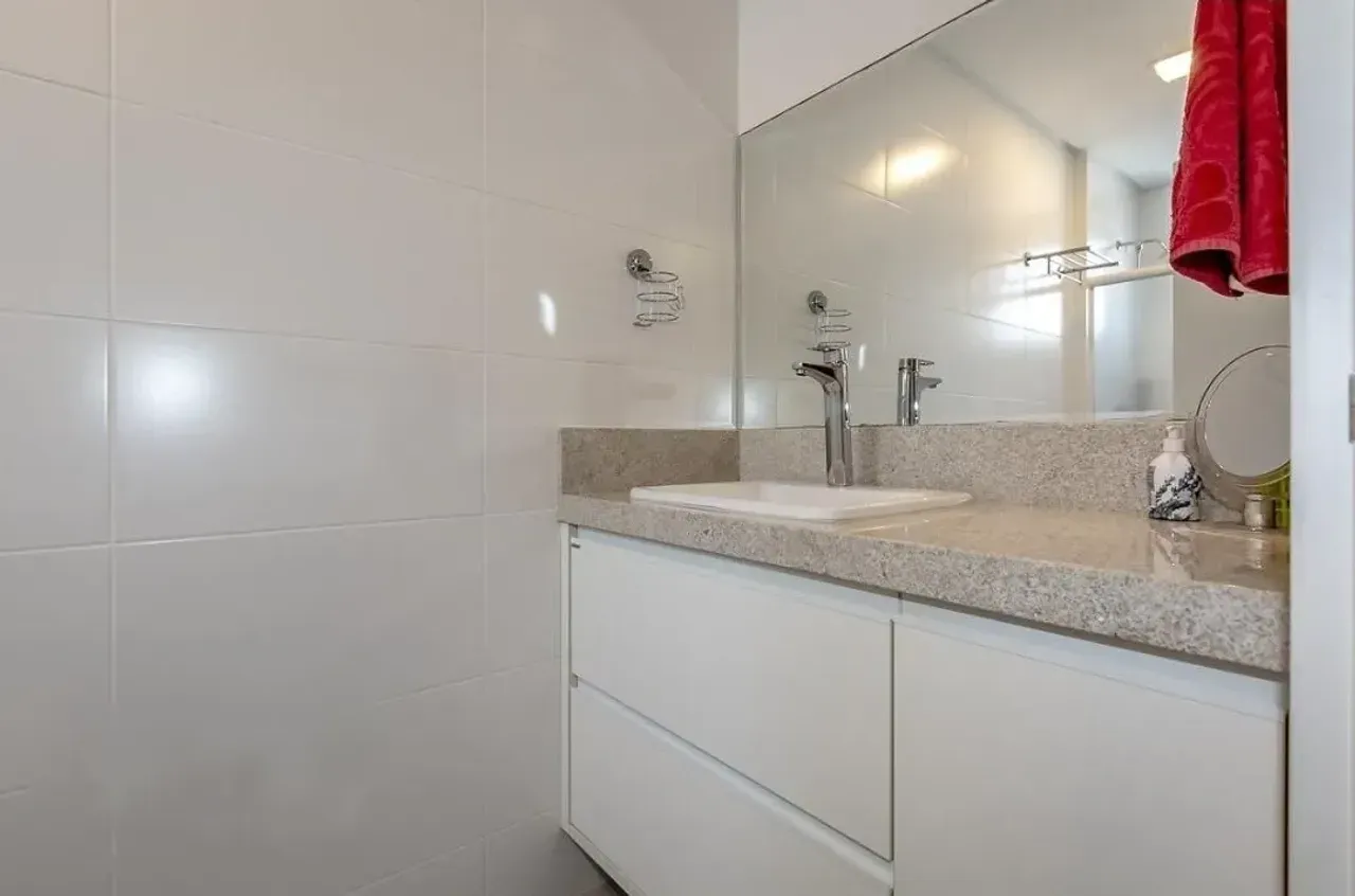Apartamento mobiliado com 3 suítes e 3 vagas no centro de Balneário Camboriú — foto 10