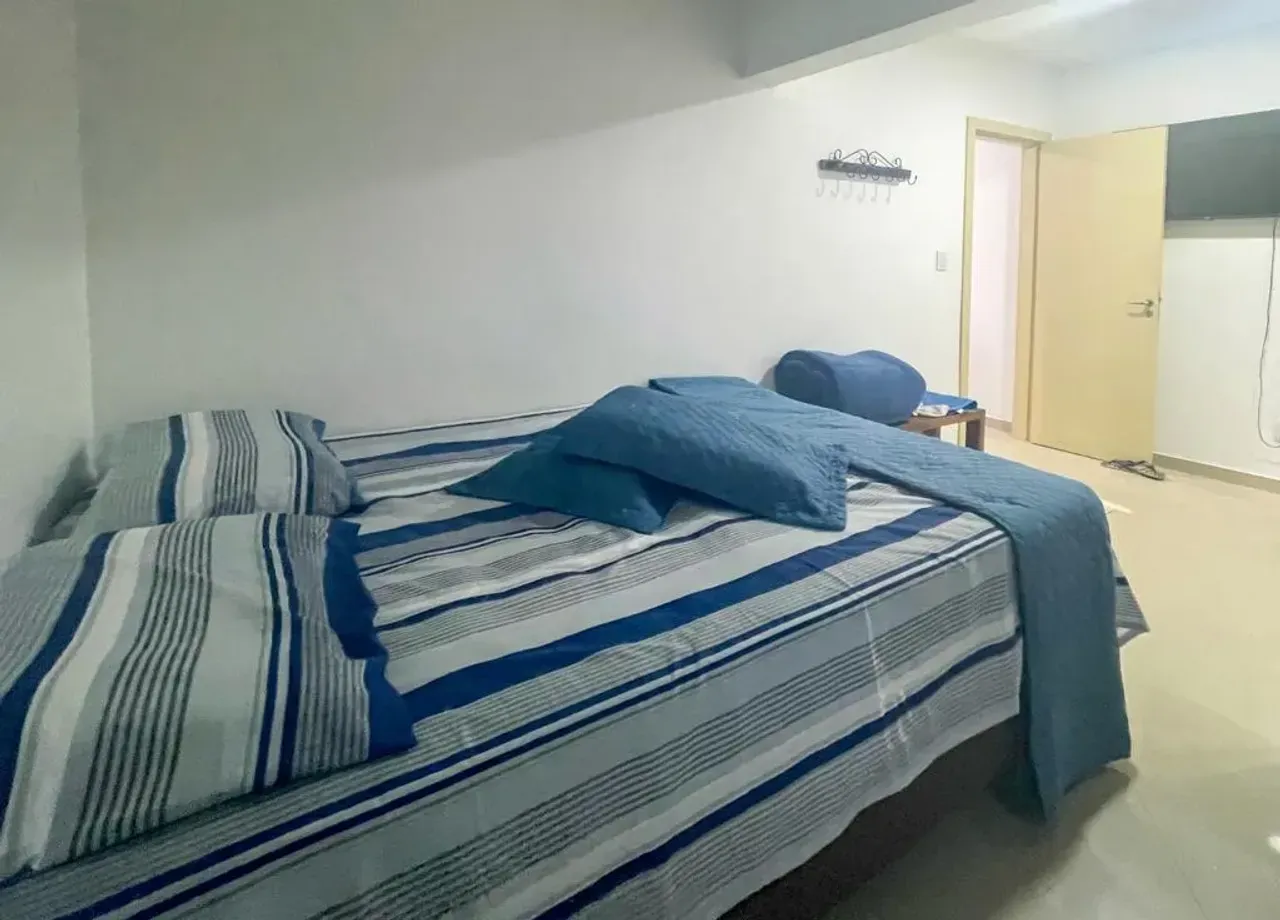 Apartamento com 2 dormitórios e 1 vaga em localização privilegiada no Centro de Balneário Camboriú — foto 2