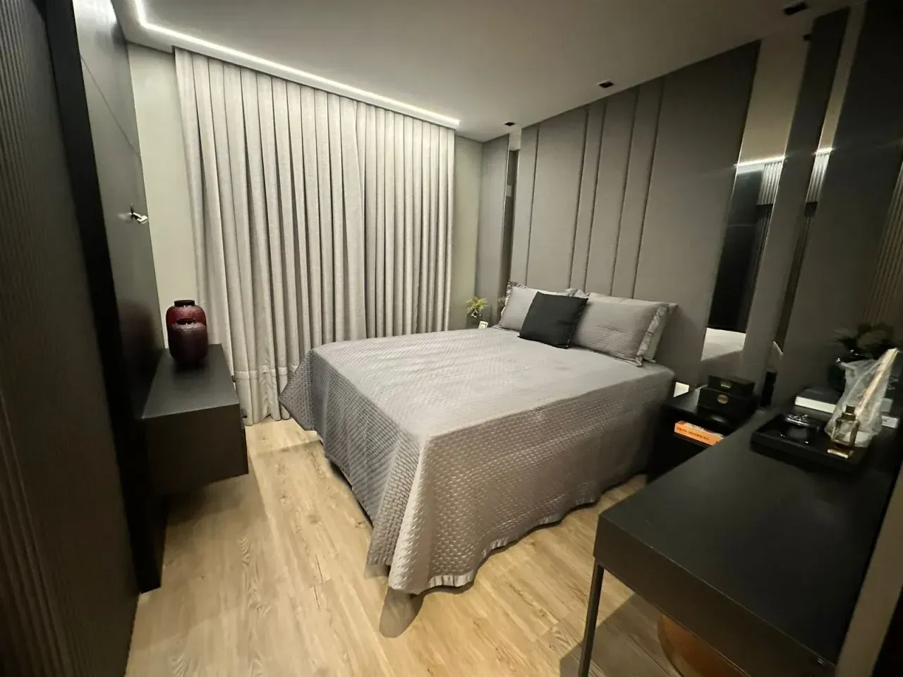 Apartamento com 4 suítes, 2 vagas, churrasqueira a carvão no Centro de Balneário Camboriú — foto 12