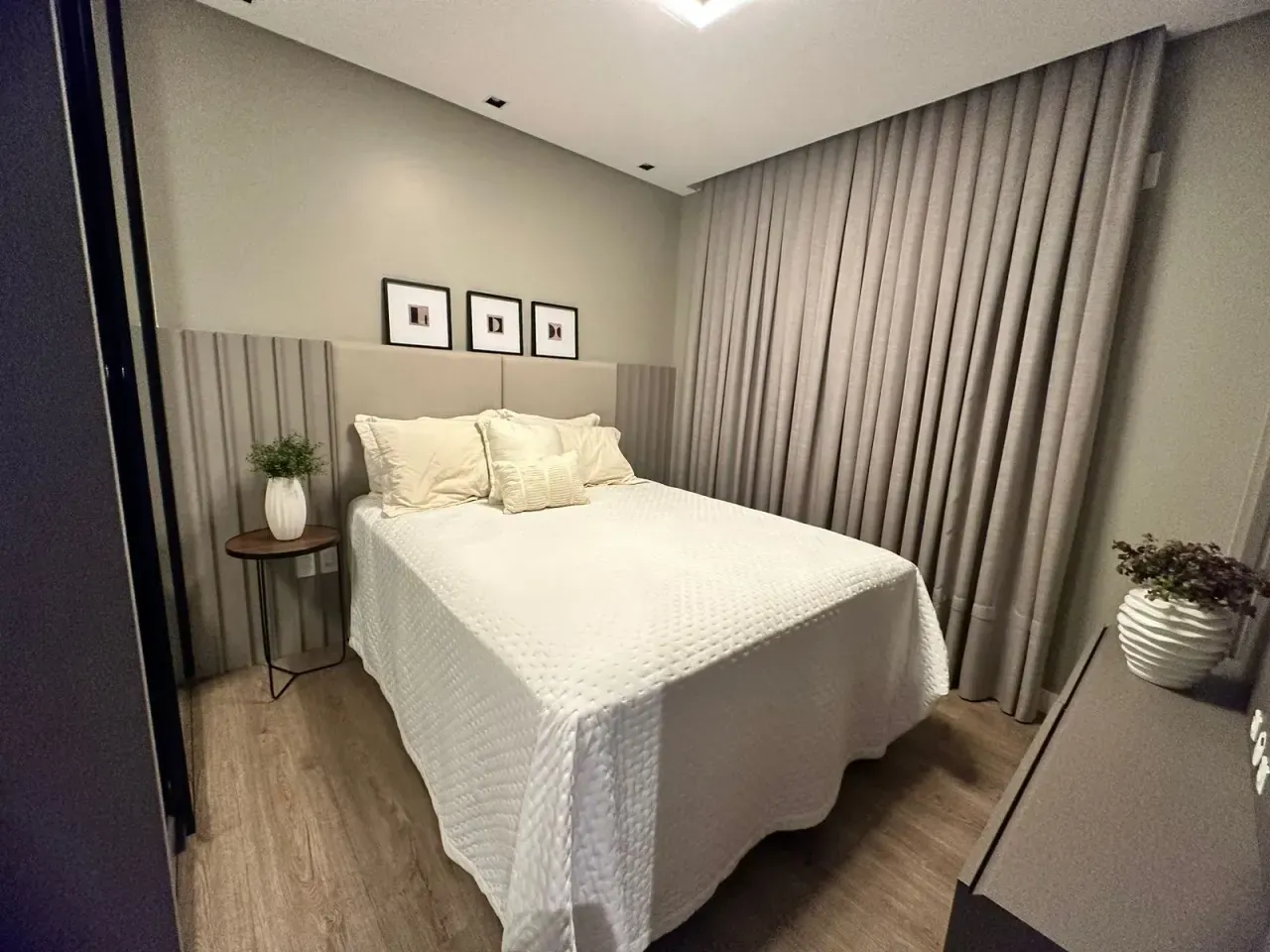 Apartamento com 4 suítes, 2 vagas, churrasqueira a carvão no Centro de Balneário Camboriú — foto 17