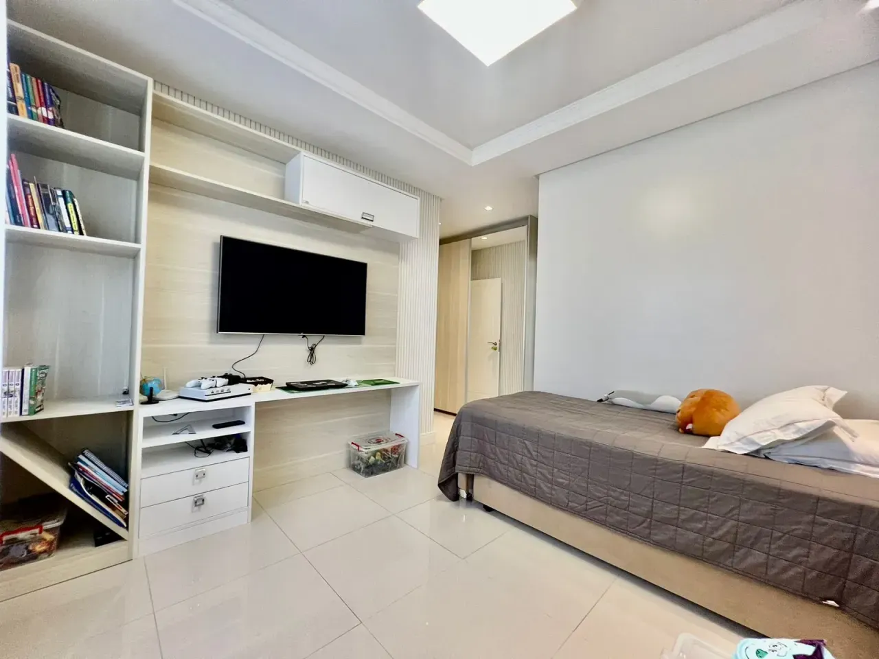 Excelente apartamento pronto para morar, padrão Embraed, com 3 suítes no Centro de Balneário Camboriú — foto 19