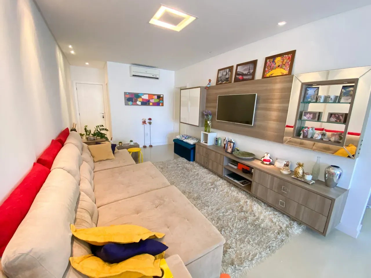 Apartamento Mobiliado com 3 dormitórios sendo 1 suíte e 2 vagas no Bairro Pioneiros em Balneário Camboriú — foto 18
