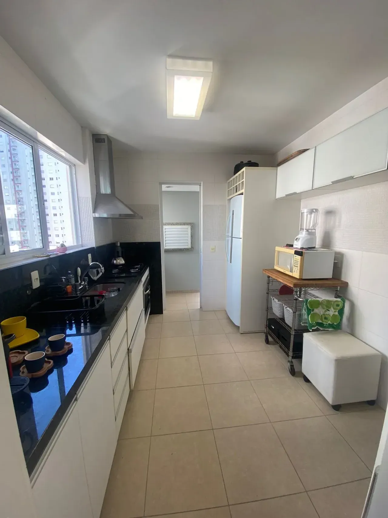 Apartamento com 2 dormitórios sendo 1 suite! Proximo a Av. Brasil, Pontal Norte em Balneário Camboriú — foto 3