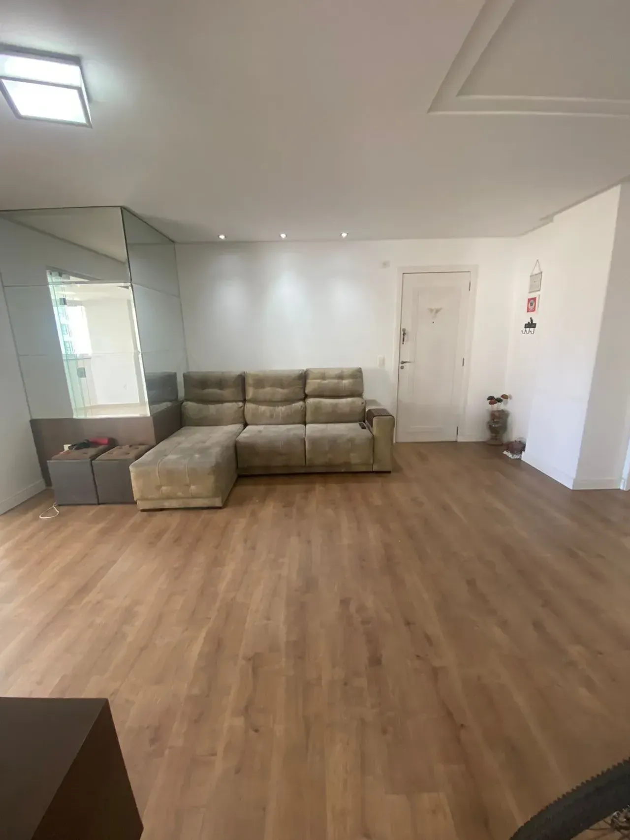 Apartamento com 2 dormitórios sendo 1 suite! Proximo a Av. Brasil, Pontal Norte em Balneário Camboriú — foto 15
