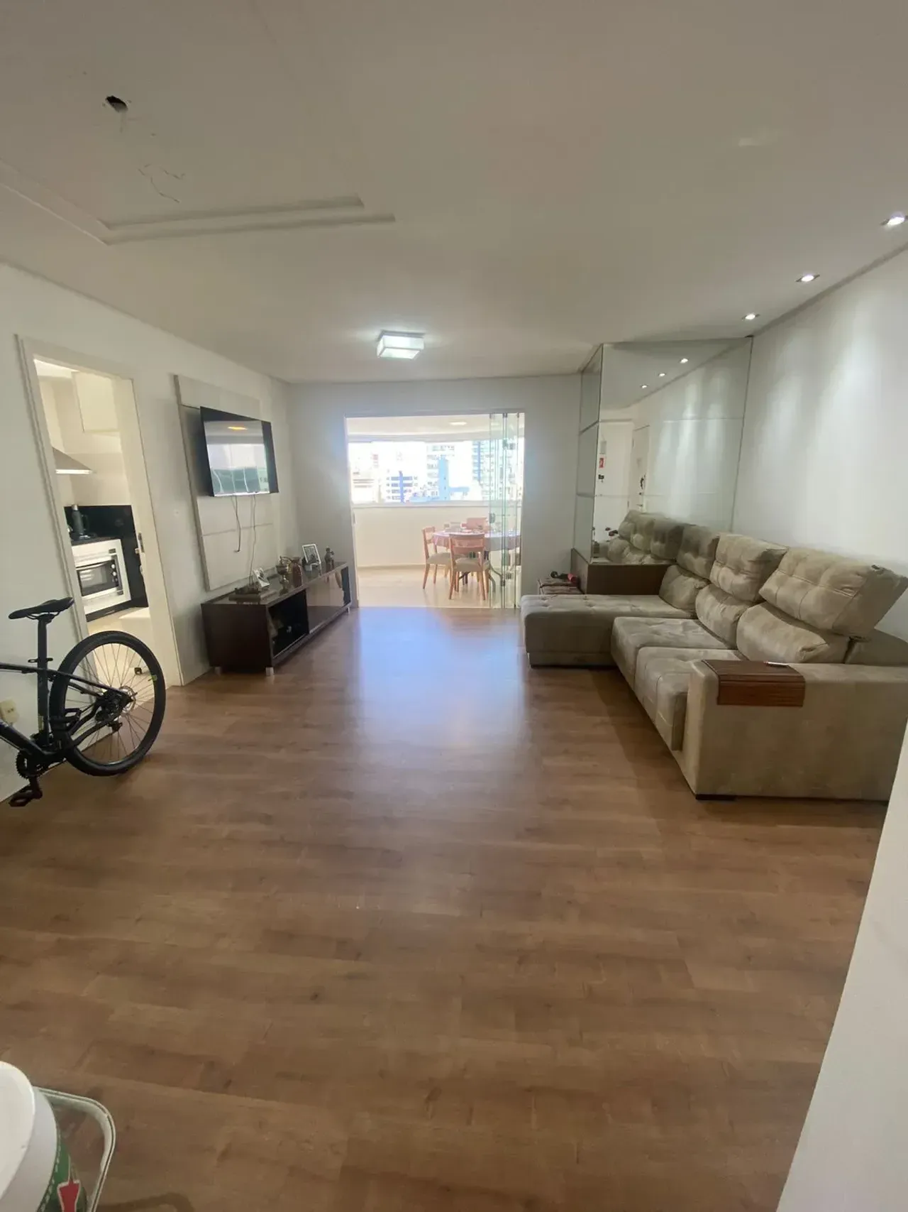 Apartamento com 2 dormitórios sendo 1 suite! Proximo a Av. Brasil, Pontal Norte em Balneário Camboriú — foto 40