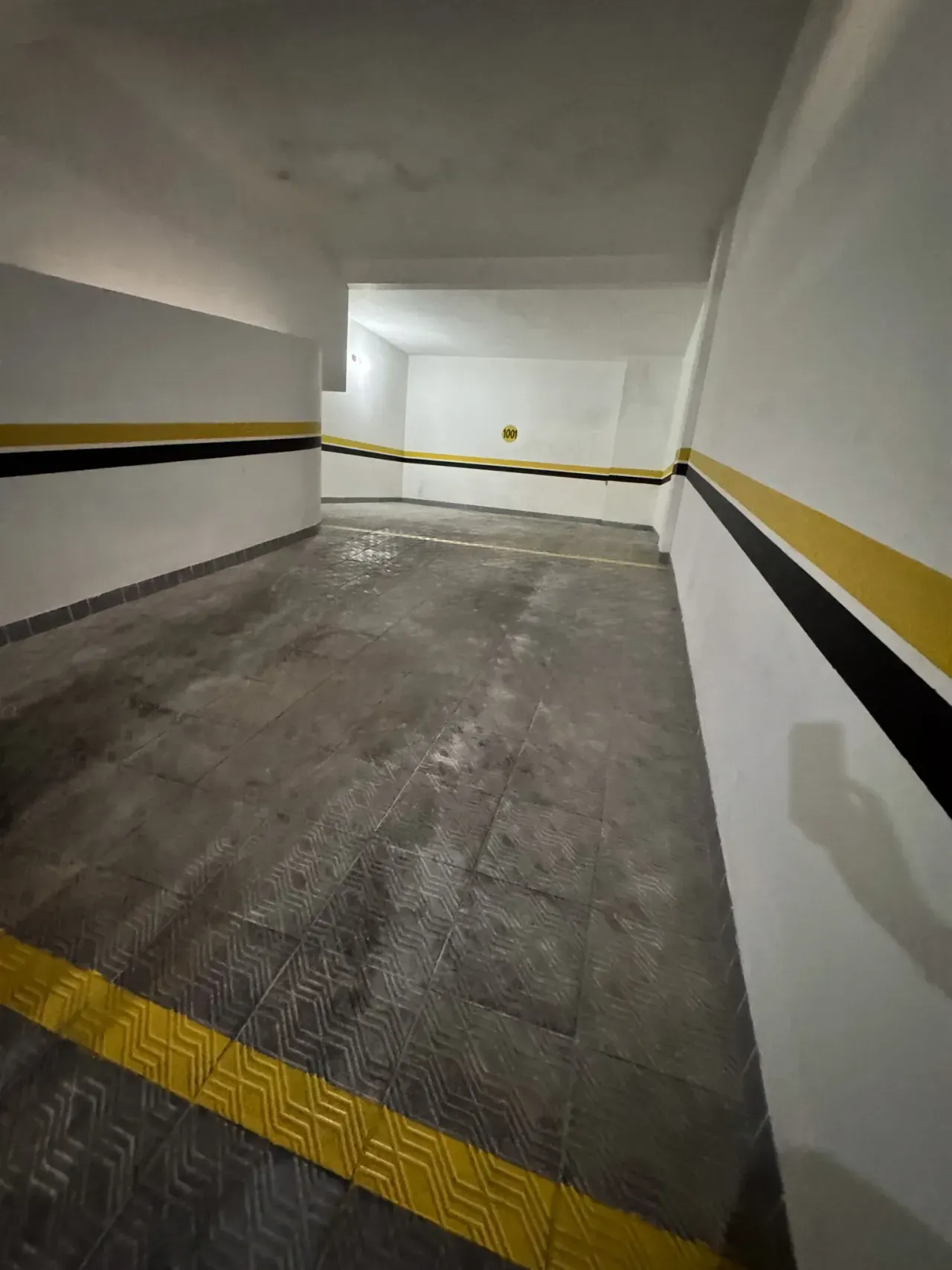 Apartamento com 3 dormitórios sendo 1 suíte e 1 vaga de garagem no Centro de Balneário Camboriú — foto 13