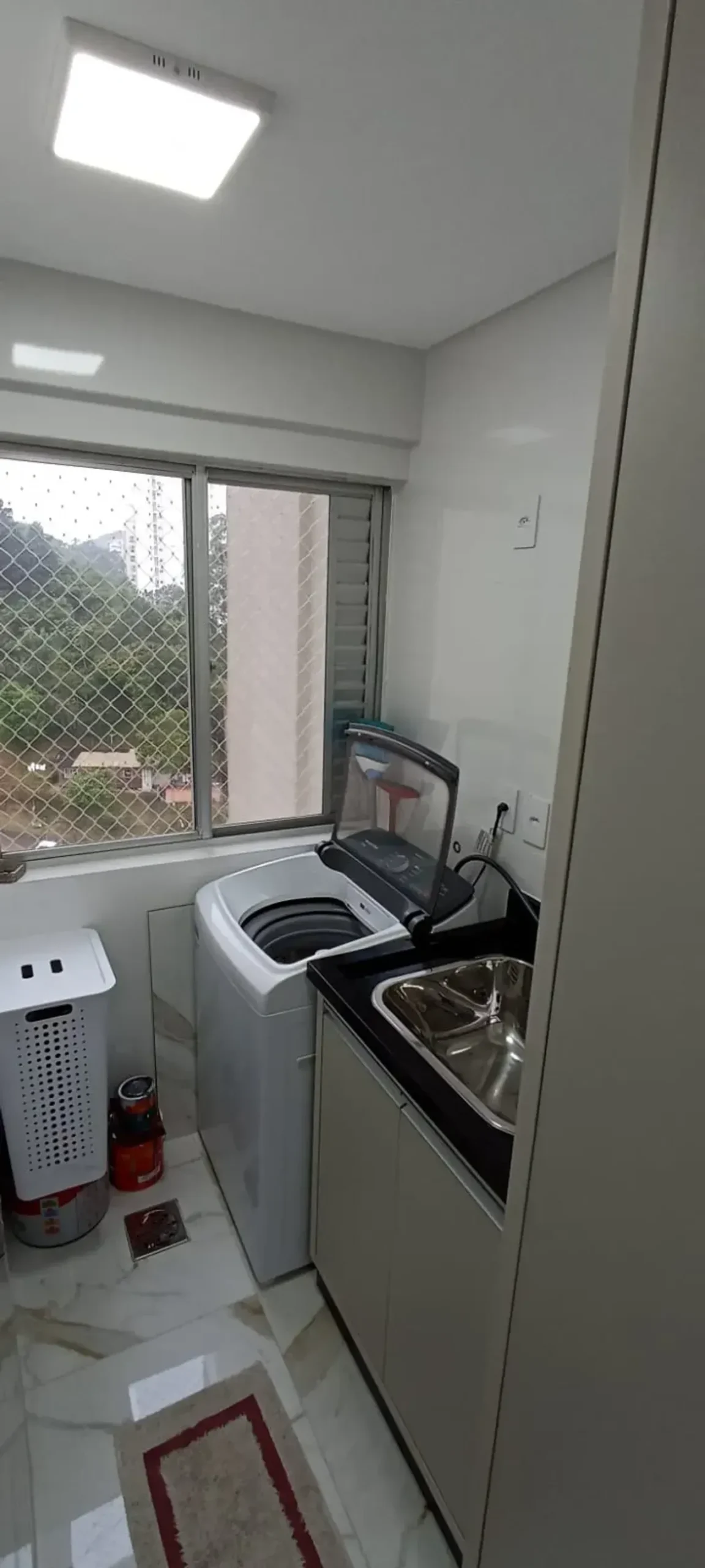 Apartamento Semi-Mobiliado com 1 dormitório e 1 vaga no Bairro Pioneiros em Balneário Camboriú — foto 14