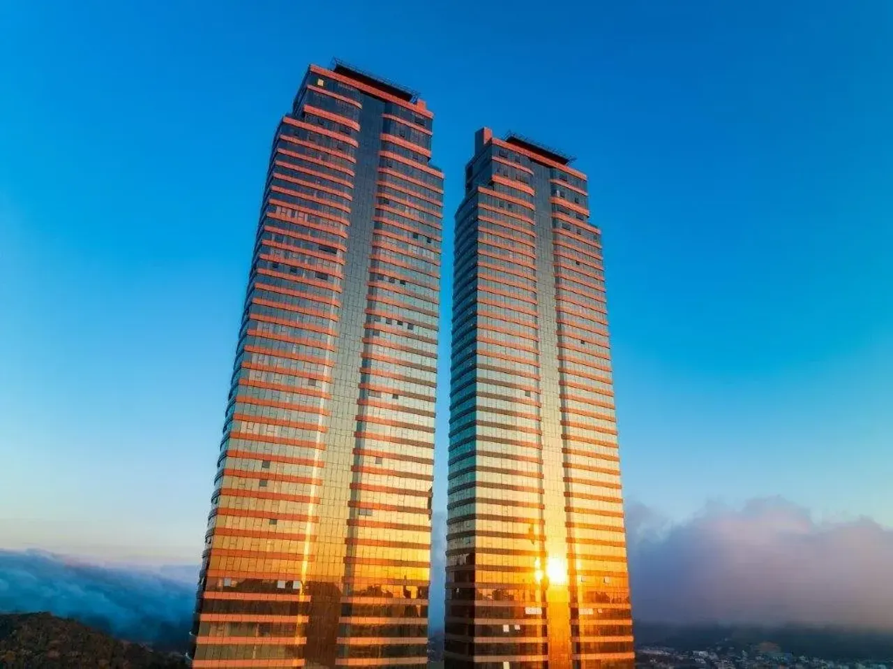 Apartamento com 4 suítes e  3 vagas de garagem no Centro em Balneário Camboriú — foto 6