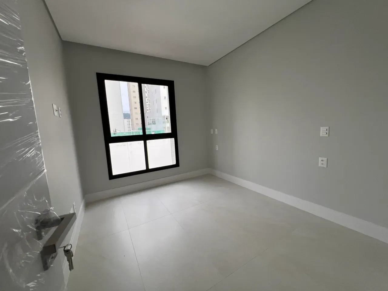 Apartamento NOVO Alto Padrão no Centro de Balneário Camboriú — foto 14