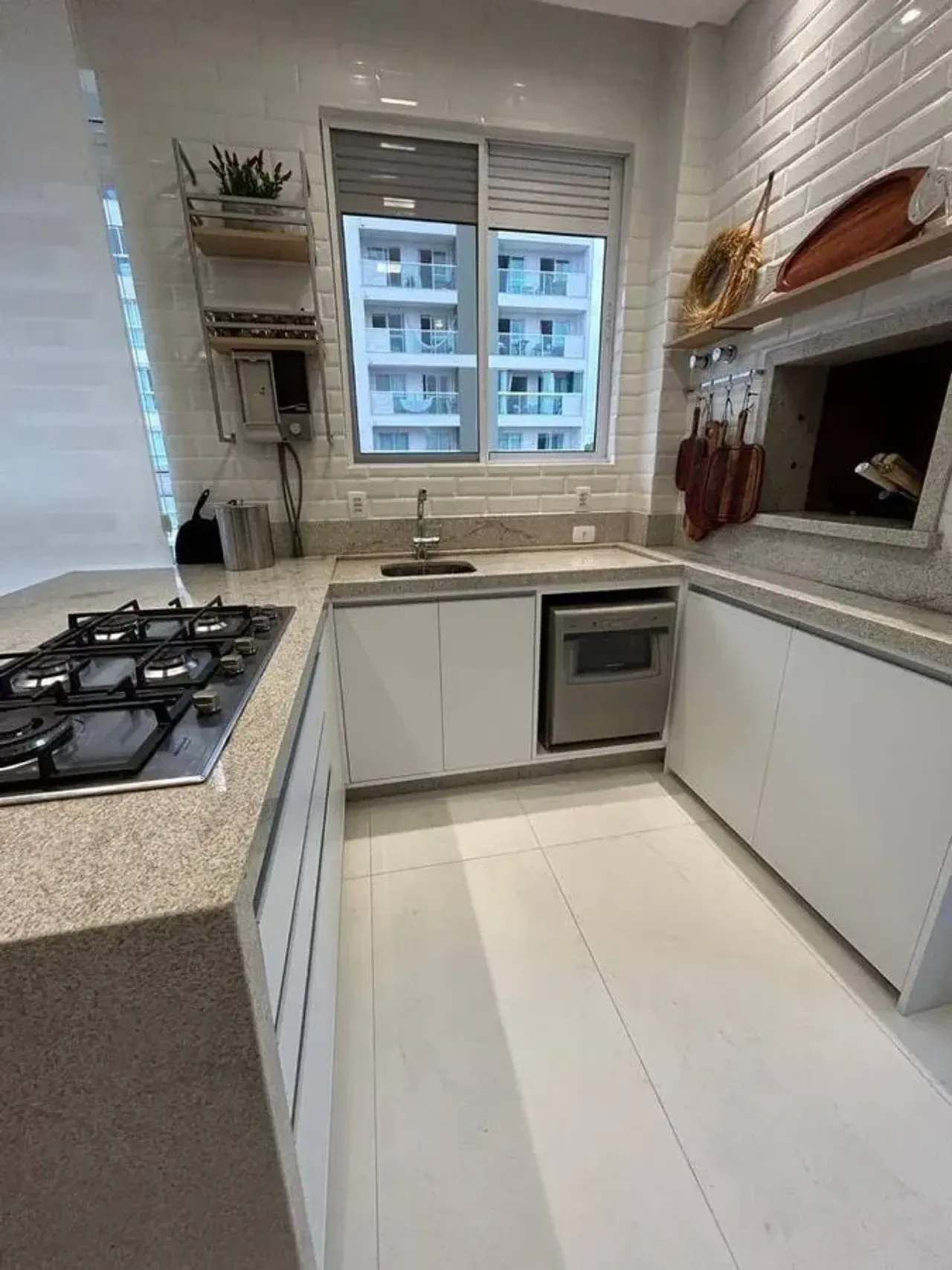 Apartamento no Edifício Heliconia na Praia Brava em Itajaí — foto 10