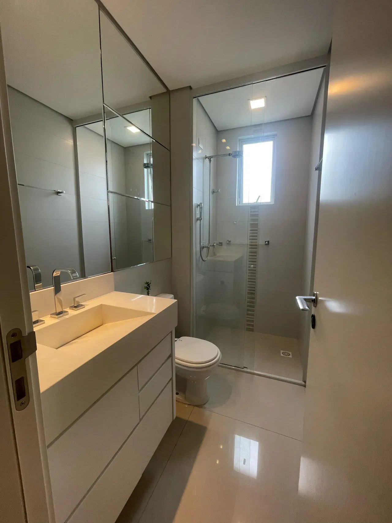 Cobertura Duplex com 3 dormitórios sendo 1 suíte e 4 vagas privativa no Centro em Balneário Camboriú — foto 7