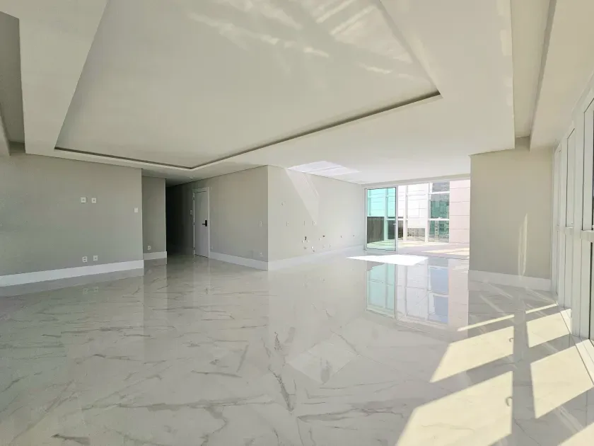 Cobertura horizontal com piscina privativa, 4 suítes e vista para o mar em Balneário Camboriú — foto 9