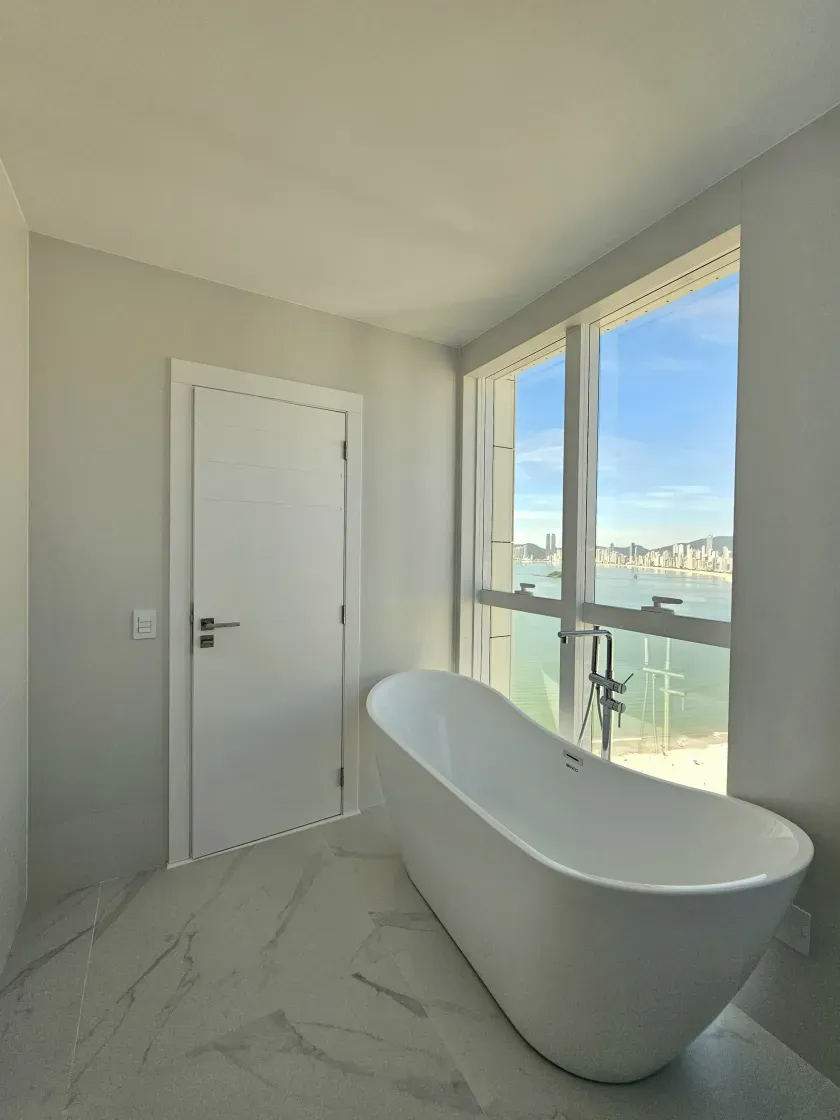 Cobertura horizontal com piscina privativa, 4 suítes e vista para o mar em Balneário Camboriú — foto 24