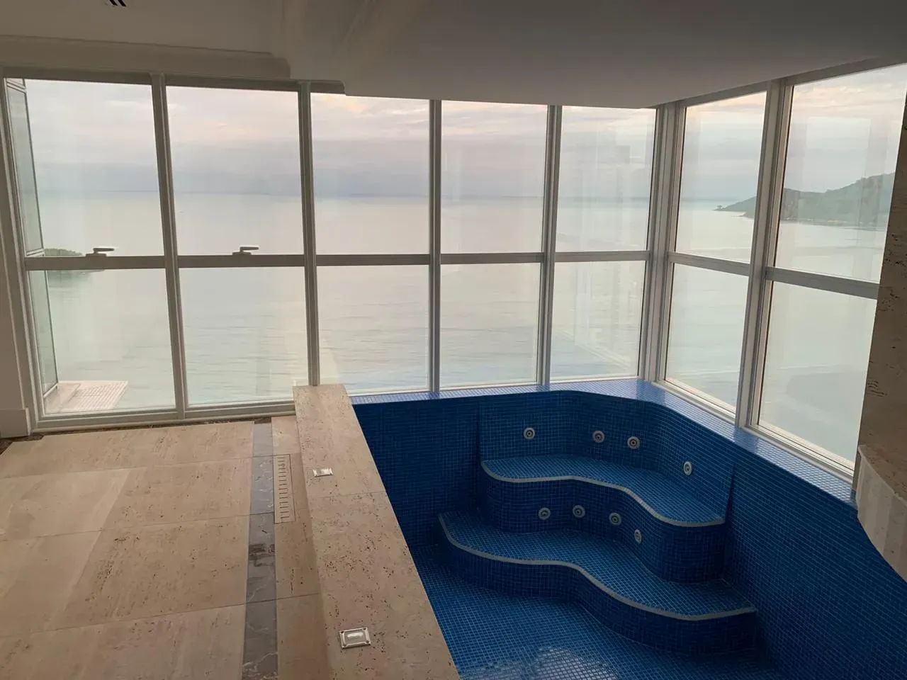 Apartamento no Edifício Millenium Palace Residence com 4 suítes em Balneário Camboriú — foto 9